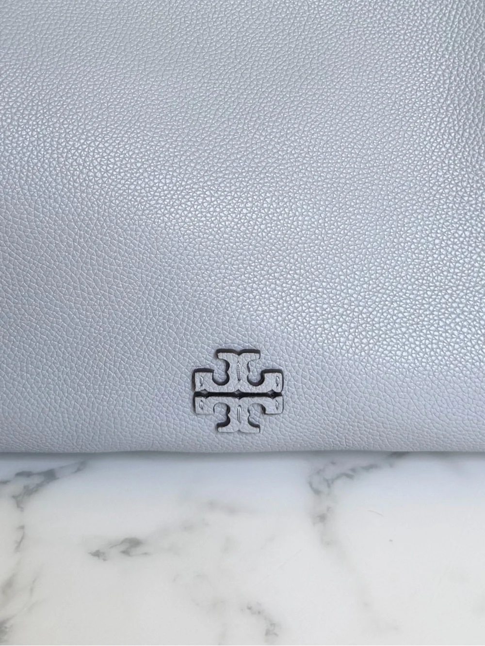 Tory Burch Thea Zip Top Leather Shoulder Bag Misty Cloud Gray